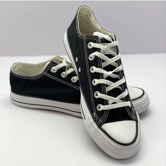 Converse Chuck Taylor All Star OX Shoe - Women's Black / White - Picture 7 of 7